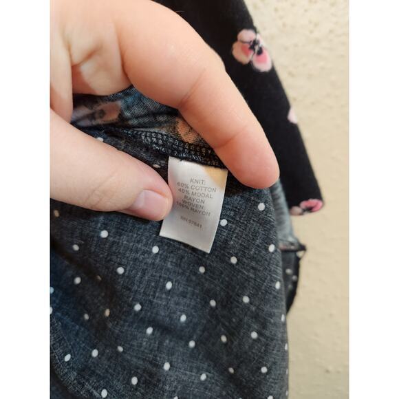 J.Jill Women's Black Floral Print Round Neck 3/4 Sleeve‎ Blouse Top Size Medium - Picture 4 of 6